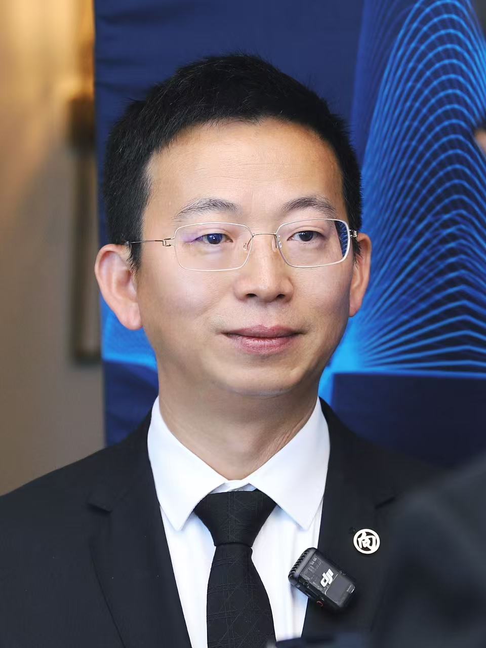 向凌云教授系列研究成果为国务院“人工智能+”行动提供坚实支撑